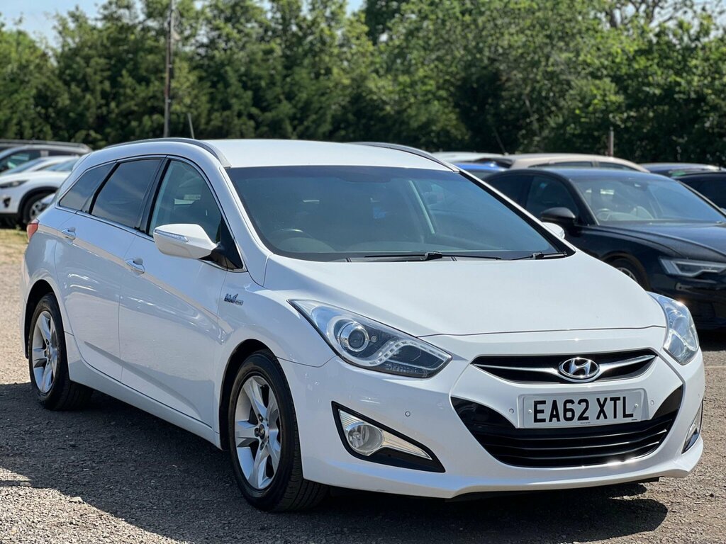 Hyundai I40 1.7 Crdi Blue Drive Style Euro 5 Ss White