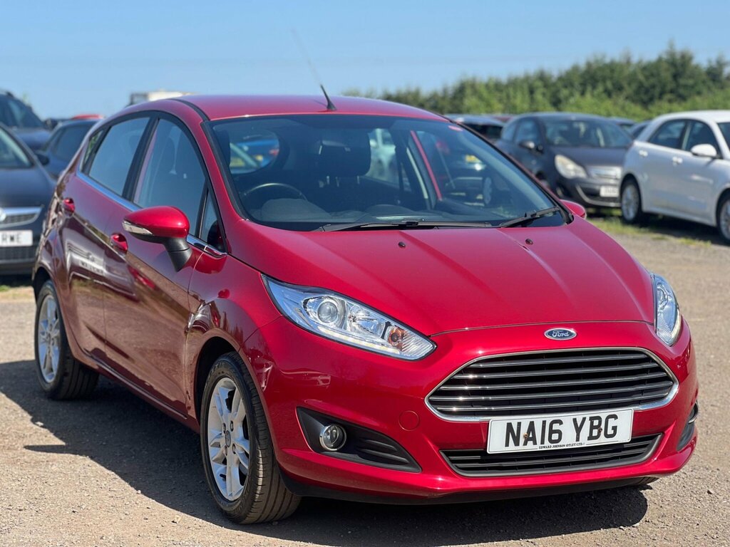 Ford Fiesta 1.5 Tdci Zetec Euro 6 NA16YBG Red #2