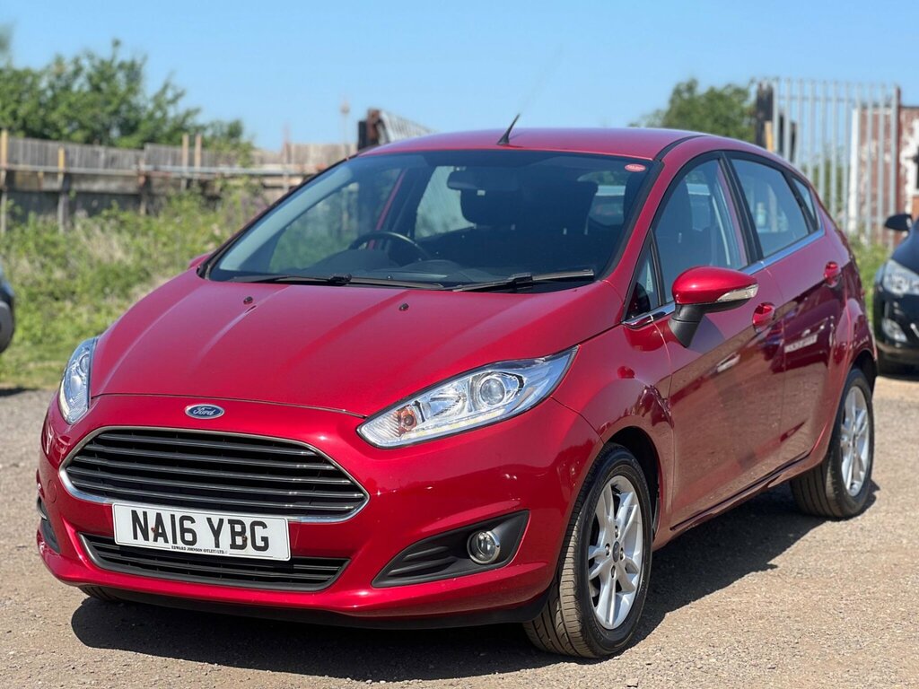 Ford Fiesta 1.5 Tdci Zetec Euro 6 NA16YBG Red #4
