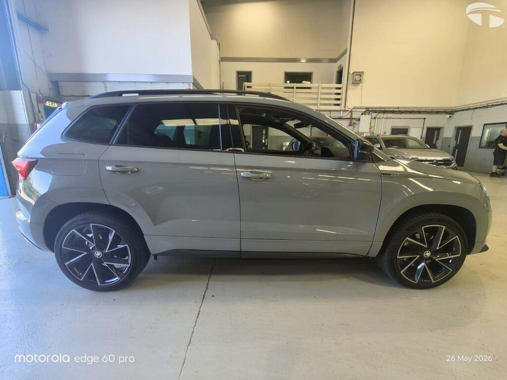 Skoda Karoq 1.5 Tsi Act Sportline Grey #2