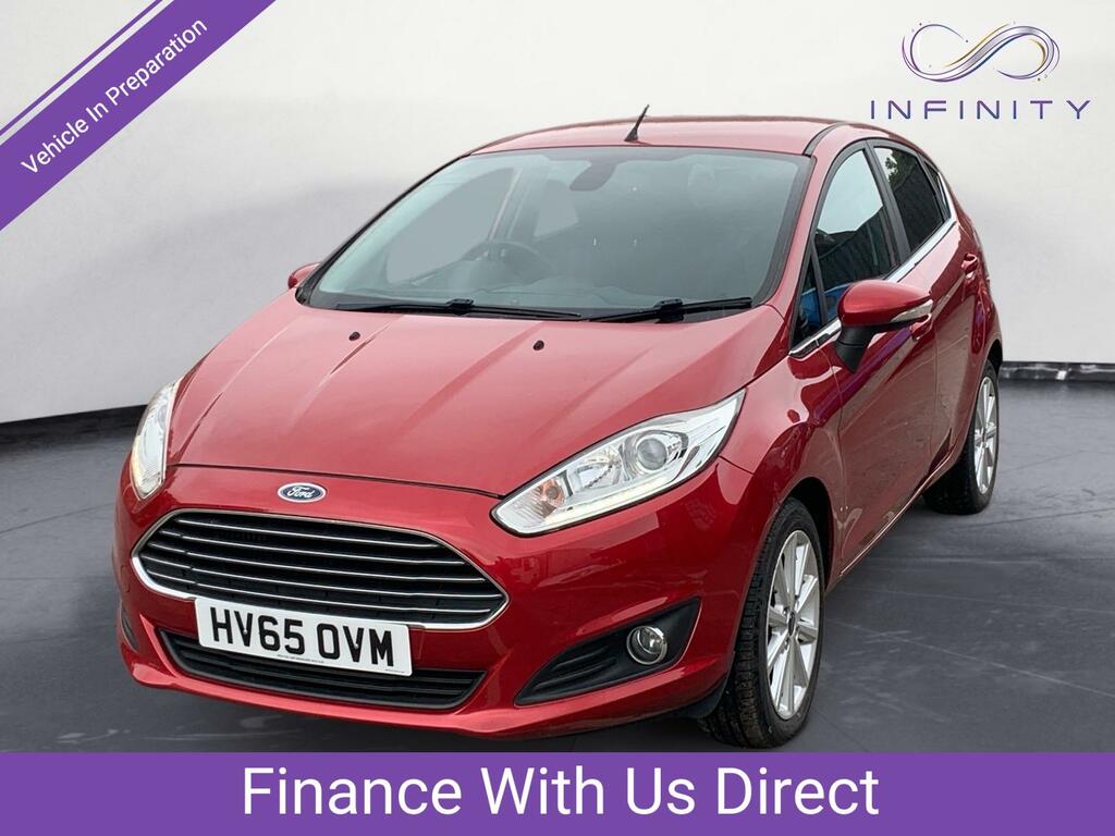 Ford Fiesta 1.0T Ecoboost Titanium Red