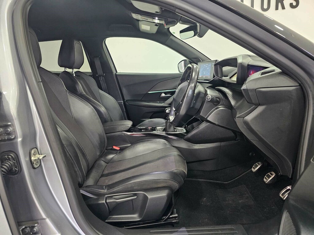 Peugeot 2008 Gt Line Puretech Ss KY70VKJ #3