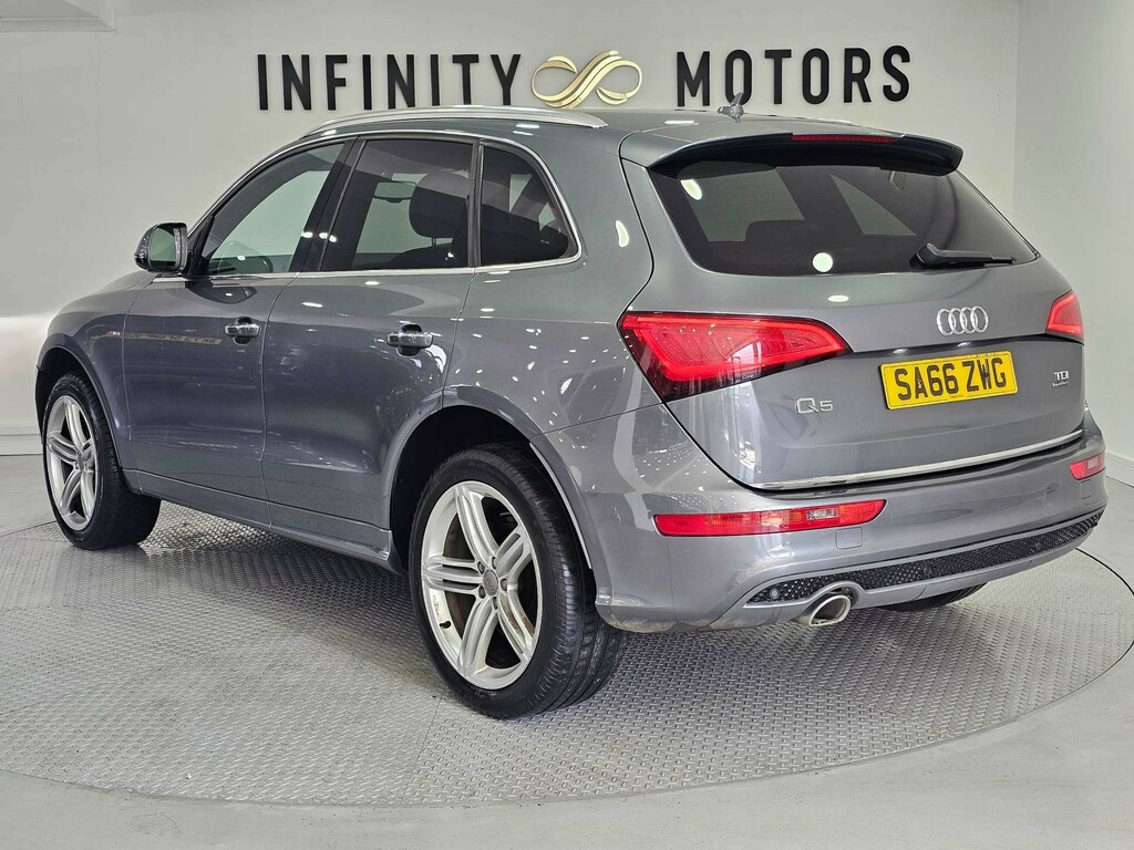 Audi Q5 S Line Tdi Quattro 4Wd SA66ZWG #4