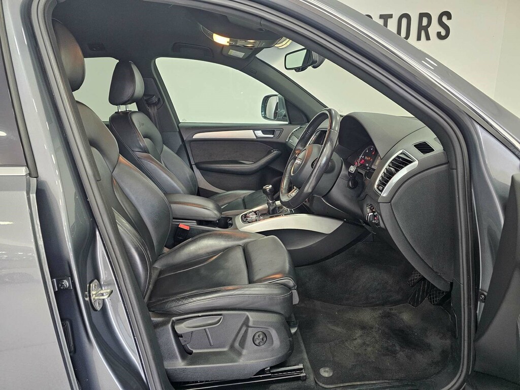 Audi Q5 S Line Tdi Quattro 4Wd SA66ZWG #5