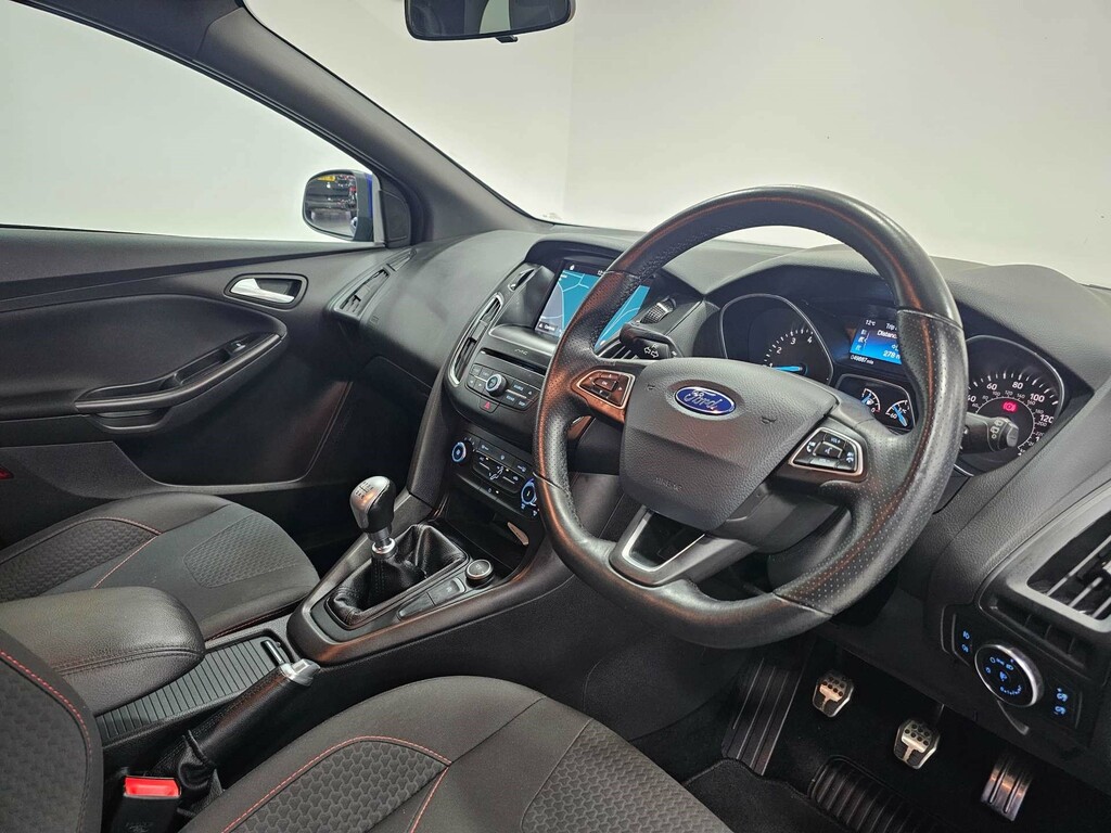 Ford Focus St-line LG18YOC #5