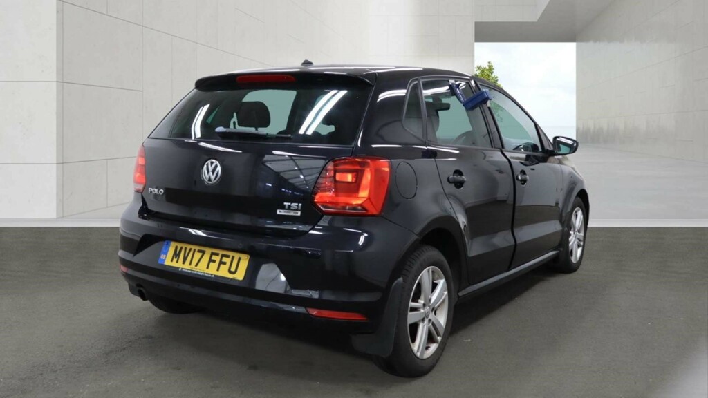 Volkswagen Polo Match Tsi MV17FFU #4