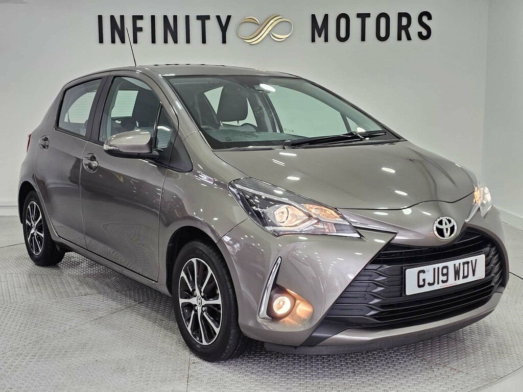 Toyota Yaris Icon Tech Vvt-i 