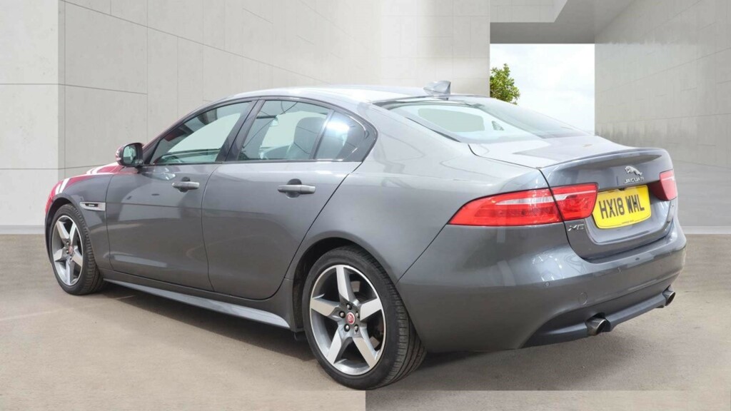 Jaguar XE R-sport I HX18WML #3