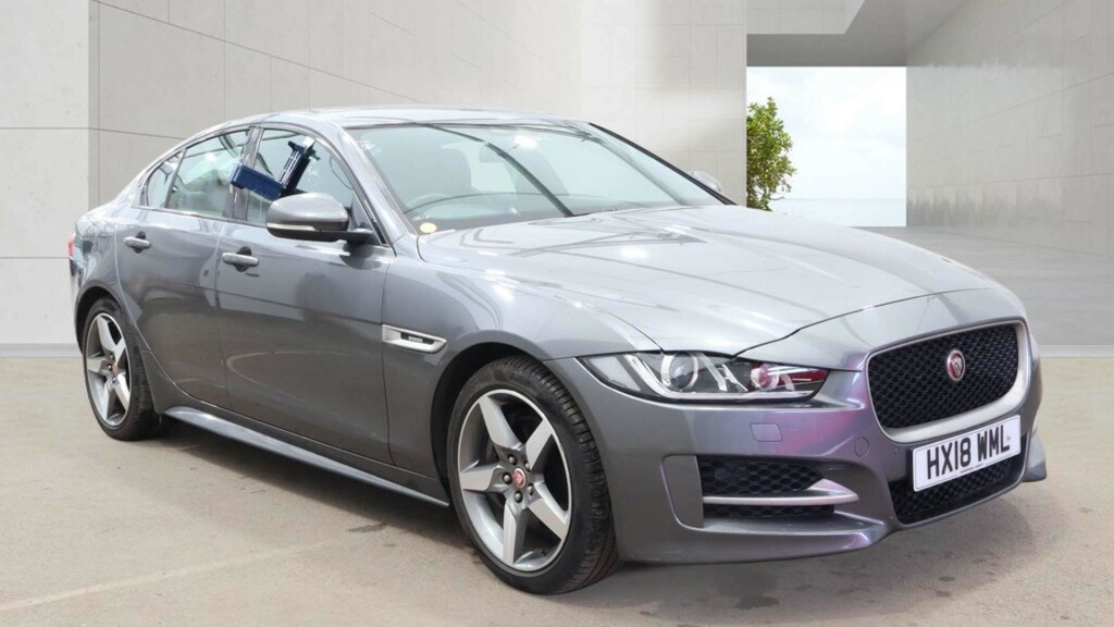 Jaguar XE R-sport I