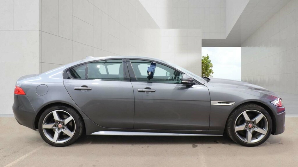 Jaguar XE R-sport I HX18WML #5