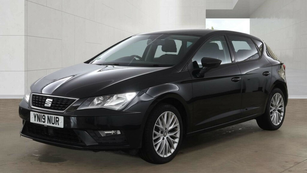 Seat Leon Se Dynamic Tsi Evo YN19NUR Black #2