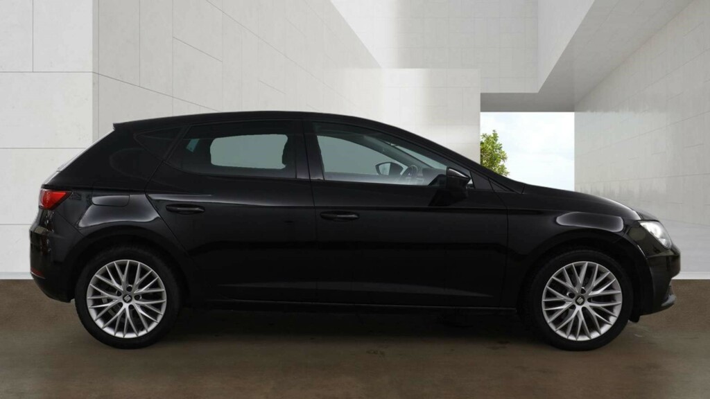 Seat Leon Se Dynamic Tsi Evo YN19NUR Black #5