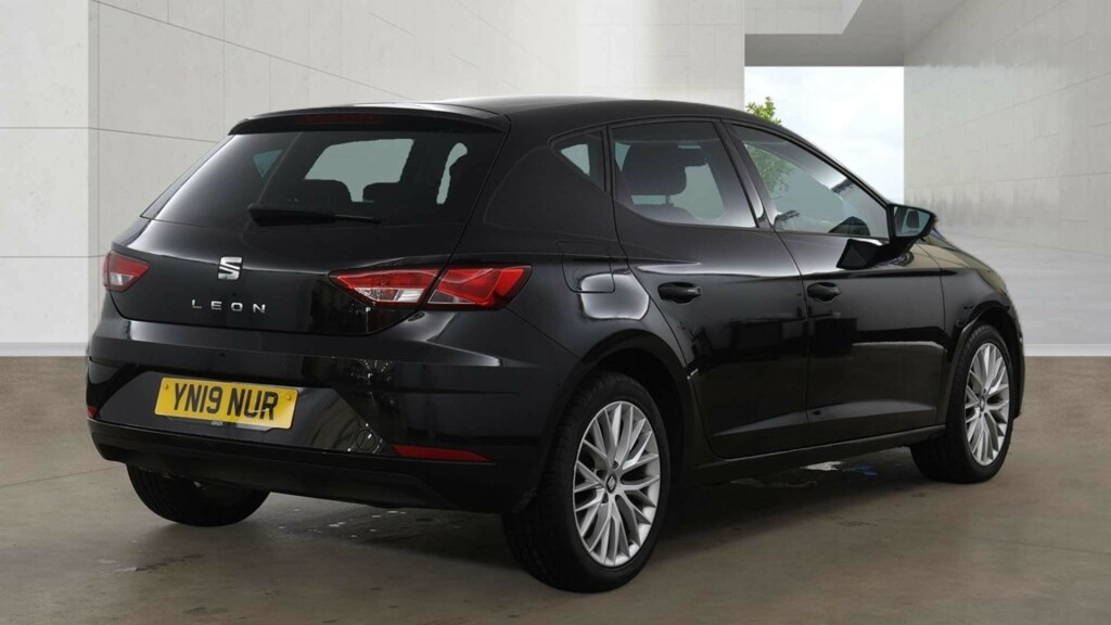 Seat Leon Se Dynamic Tsi Evo YN19NUR Black #4