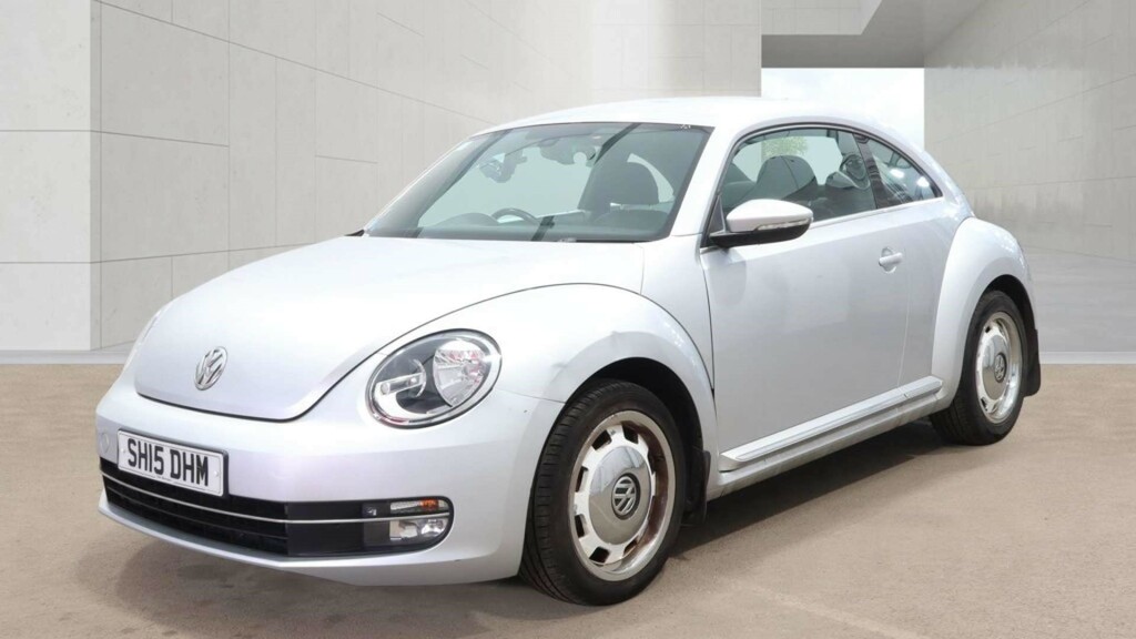 Volkswagen Beetle Design Tsi Bluemotion Technology SH15DHM #2