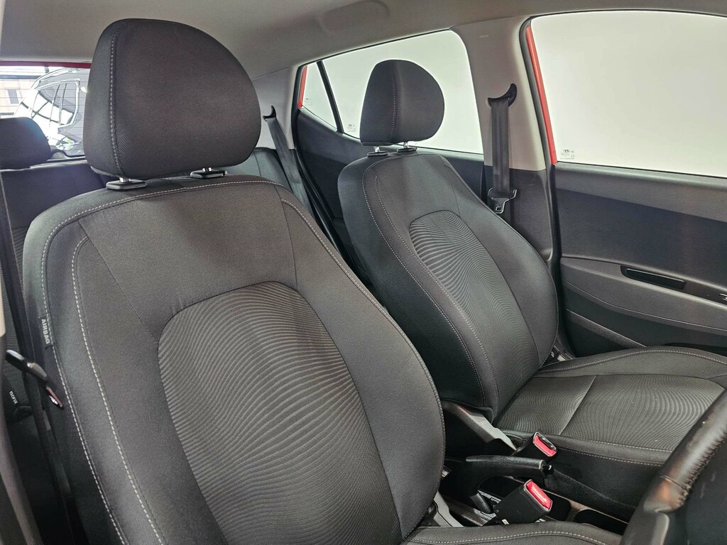 Hyundai I10 Se Red #2