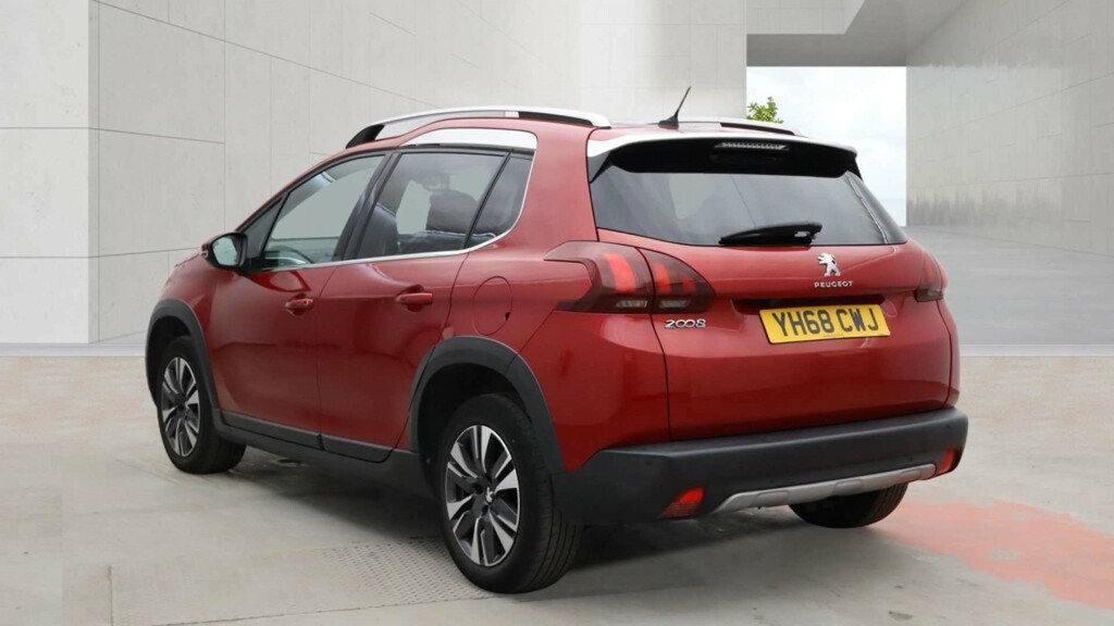 Peugeot 2008 Allure Premium YH68CWJ #3