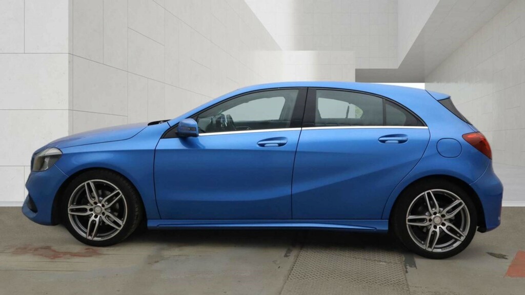 Mercedes-Benz A Class Amg Line BL16ZWW #6