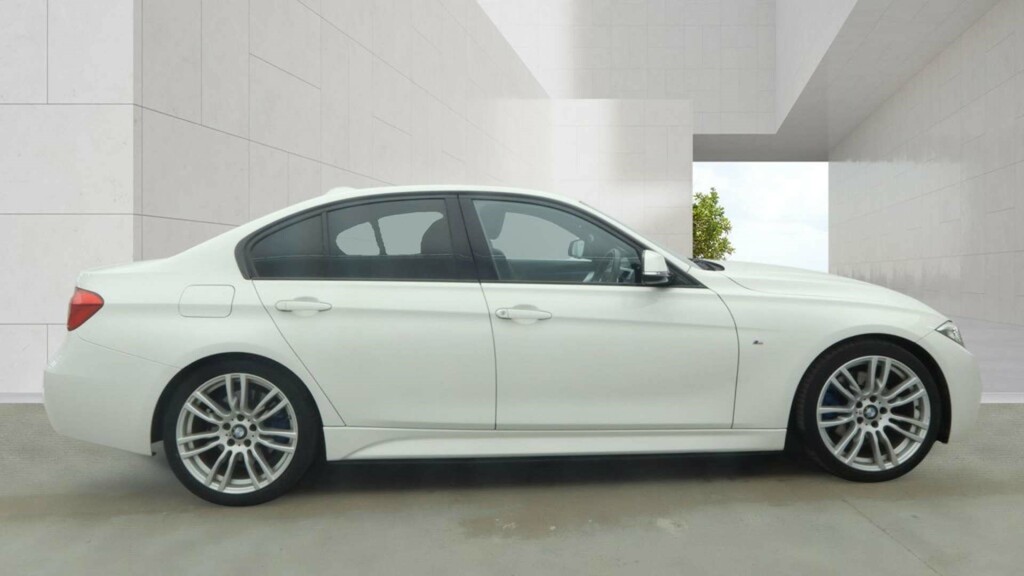 BMW 3 Series M Sport YE65ODF #5