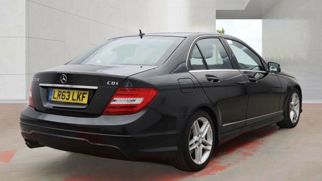 Mercedes-Benz C Class Amg Sport Cdi Blueefficiency LR63LKF #4