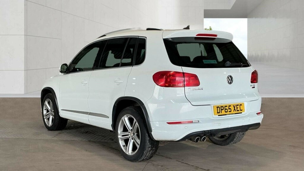 Volkswagen Tiguan R-line Edition Tdi Bluemotion Technology 4Motion S DP65XEC  #3