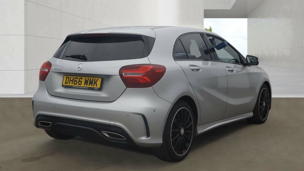 Mercedes-Benz A Class Amg Line Premium DH66WMK #4