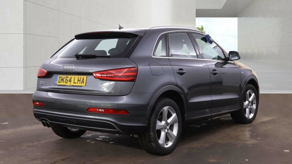 Audi Q3 S Line Tfsi Quattro 4Wd DK64LHA  #4