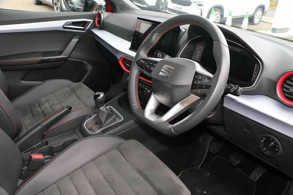Seat Ibiza 1.0 Tsi 95 Fr Sport SJ24PXW Red #6