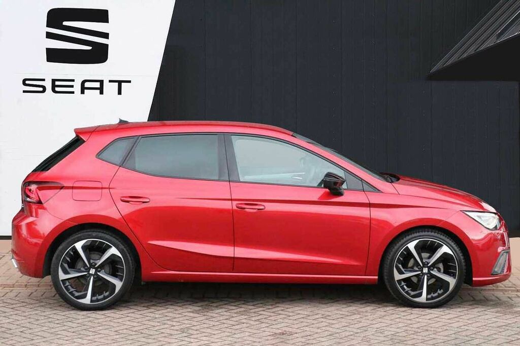 Seat Ibiza 1.0 Tsi 95 Fr Sport SJ24PXW Red #4