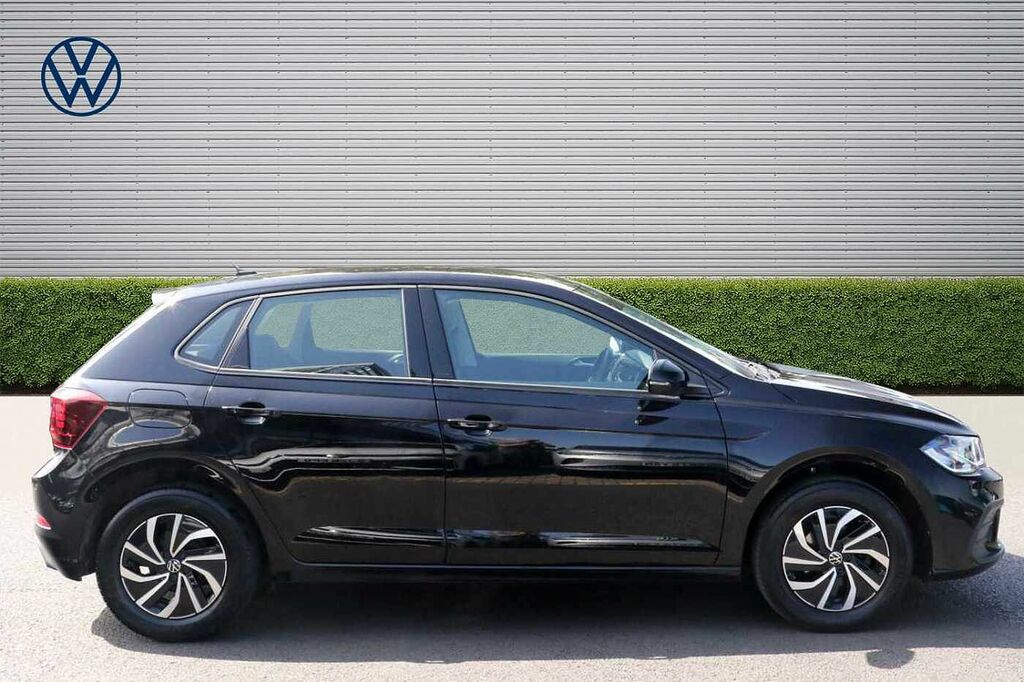 Volkswagen Polo 1.0 Life SH24HWG Black #4