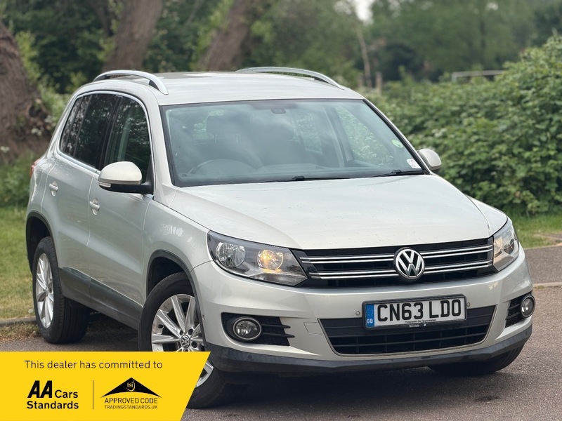 Volkswagen Tiguan 2.0 Tdi Bluemotion Tech CN63LDO Silver #4