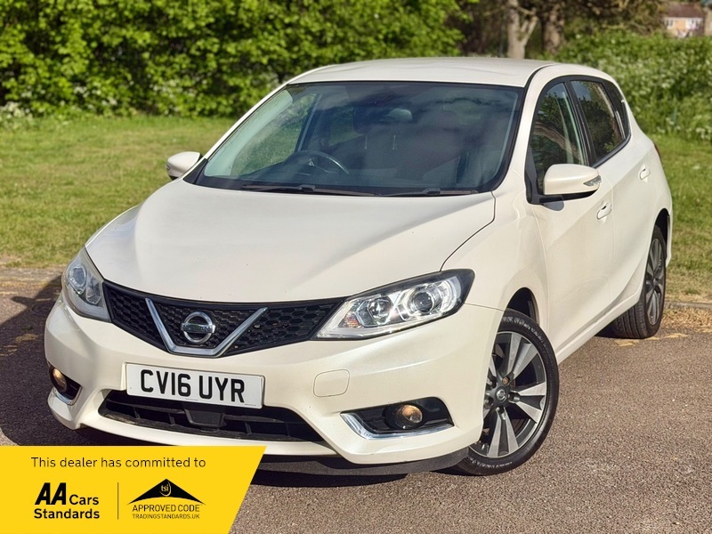 Nissan Pulsar 1.2 Dig-t N-tec Hatchback White #4