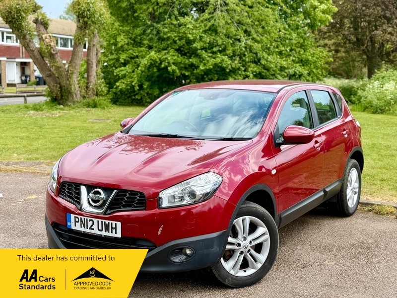 Nissan Qashqai 1.5 Dci Acenta Suv Red #6