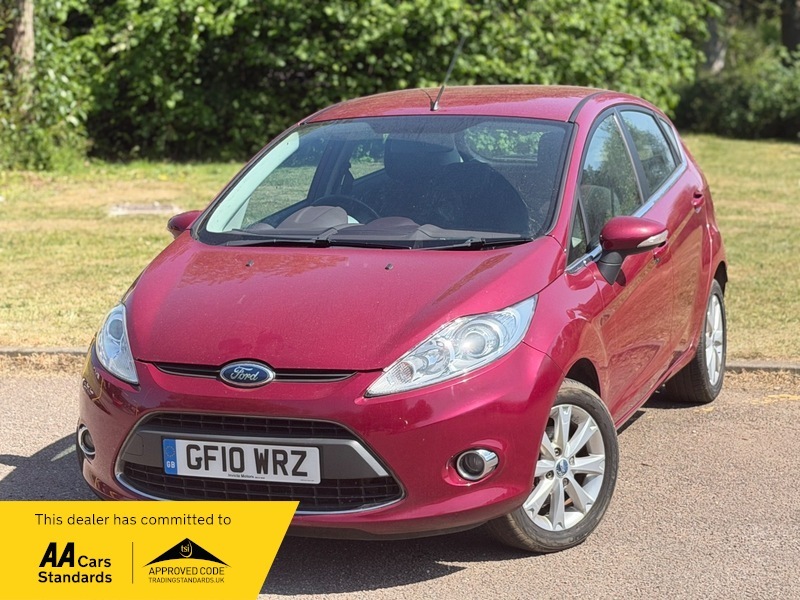 Ford Fiesta 1.4 Zetec Hatchback Red
