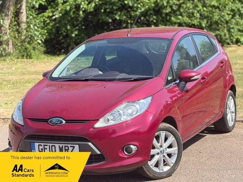 Ford Fiesta 1.4 Zetec Hatchback Red #4