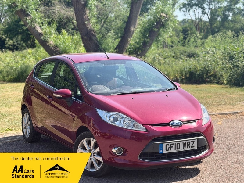 Ford Fiesta 1.4 Zetec Hatchback Red #6
