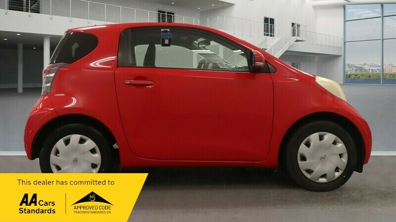 Toyota IQ 1.0 Vvt-i Euro 4 Red #5