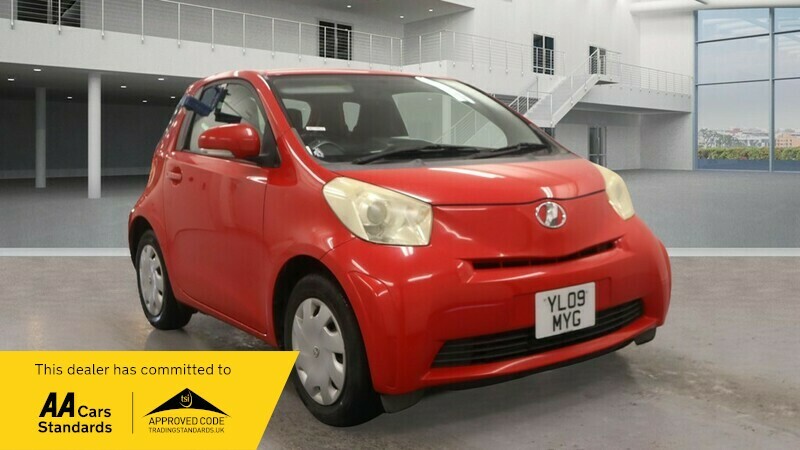 Toyota IQ 1.0 Vvt-i Euro 4 Red