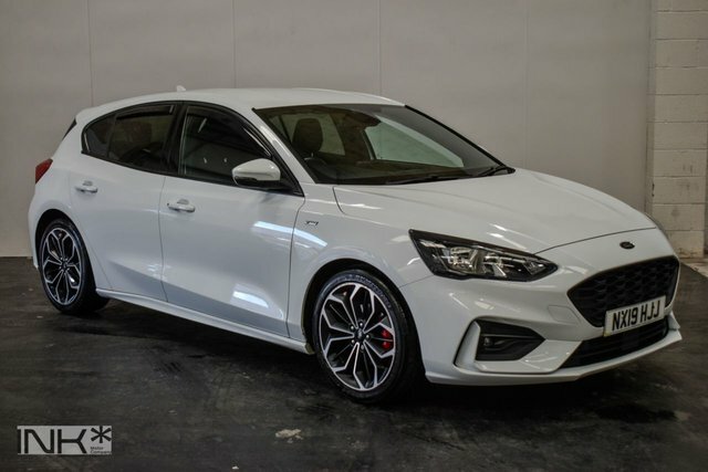 Ford Focus 1.0T Ecoboost St-line X Hatchback Manua White