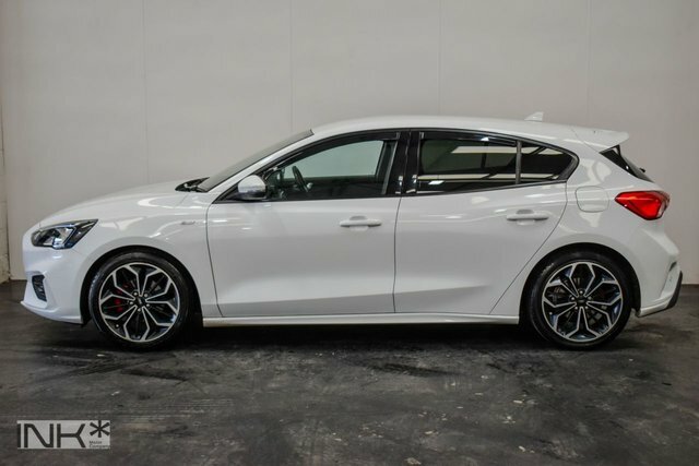 Ford Focus 1.0T Ecoboost St-line X Hatchback Manua RA02GEE White #2