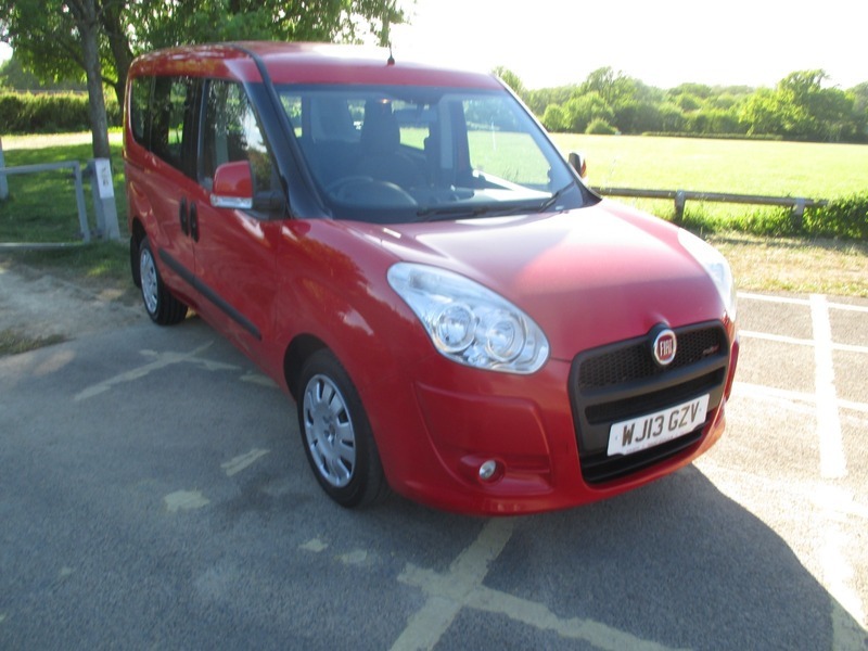 Fiat Doblo Multijet Mylife Dualogic Red #3