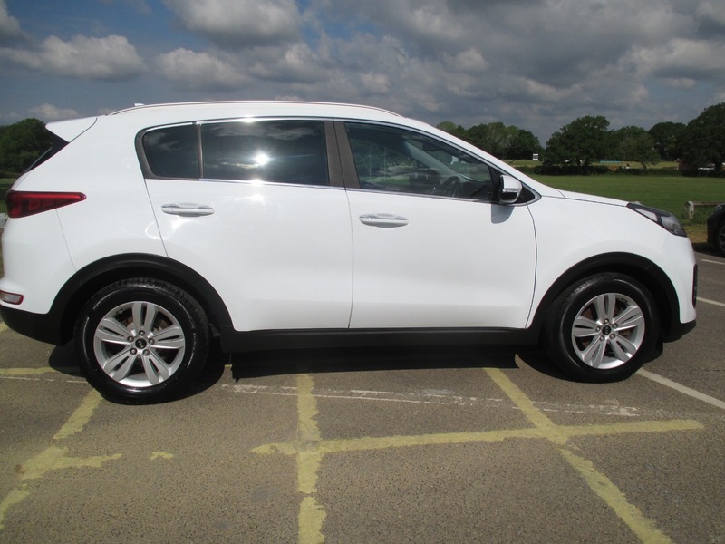 Kia Sportage Crdi 2 Isg MJ66NMK White #5