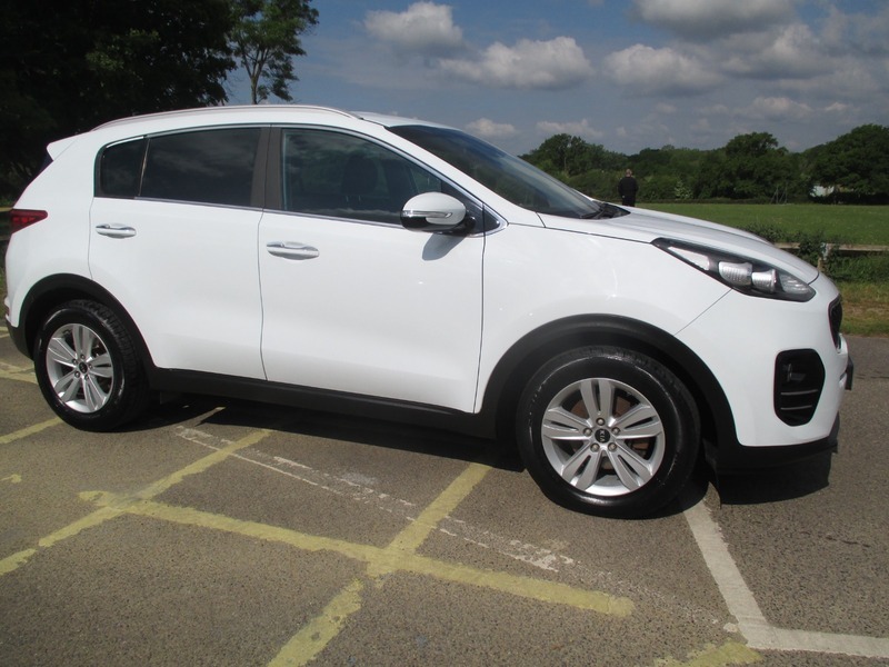 Kia Sportage Crdi 2 Isg MJ66NMK White #3