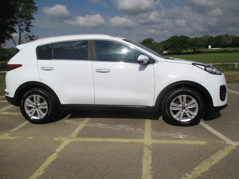 Kia Sportage Crdi 2 Isg MJ66NMK White #4
