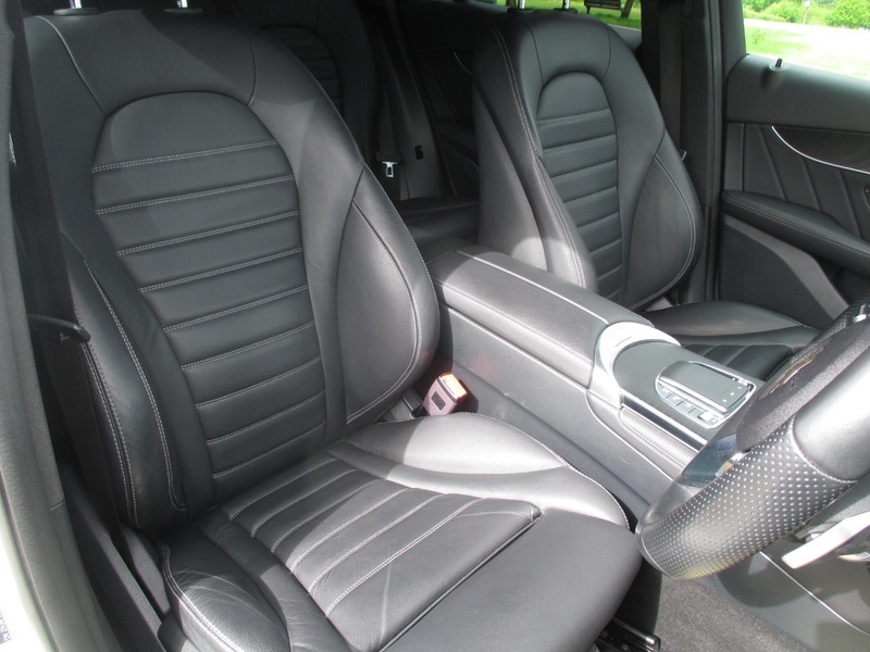 Mercedes-Benz GL Class Glc 220 D 4Matic Black #22