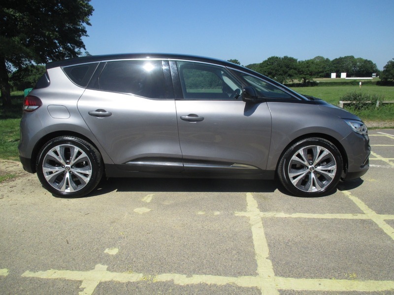 Renault Scenic Dynamique Nav Dci Black #4