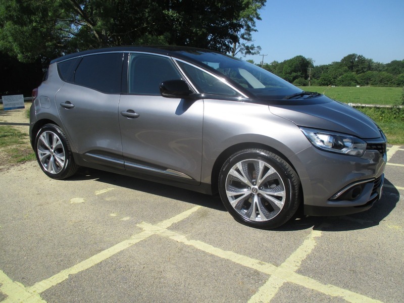 Renault Scenic Dynamique Nav Dci Black #2