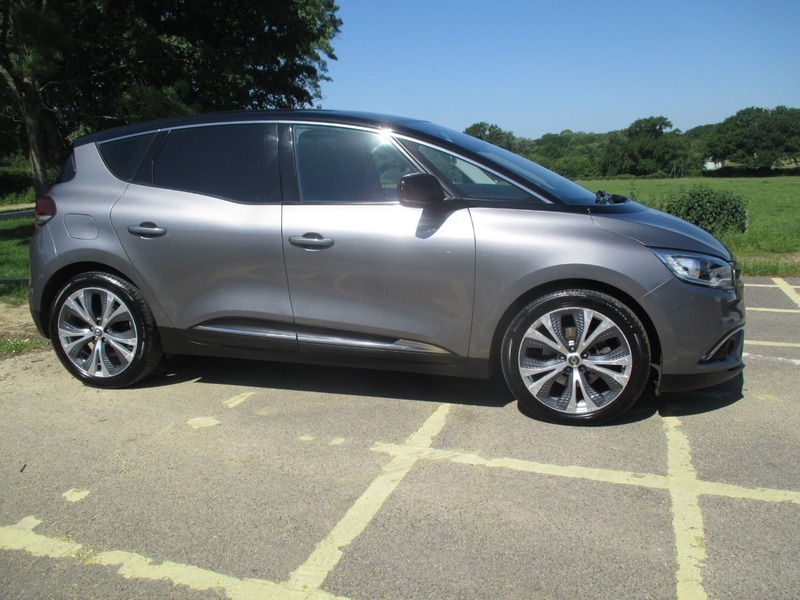 Renault Scenic Dynamique Nav Dci Black #3