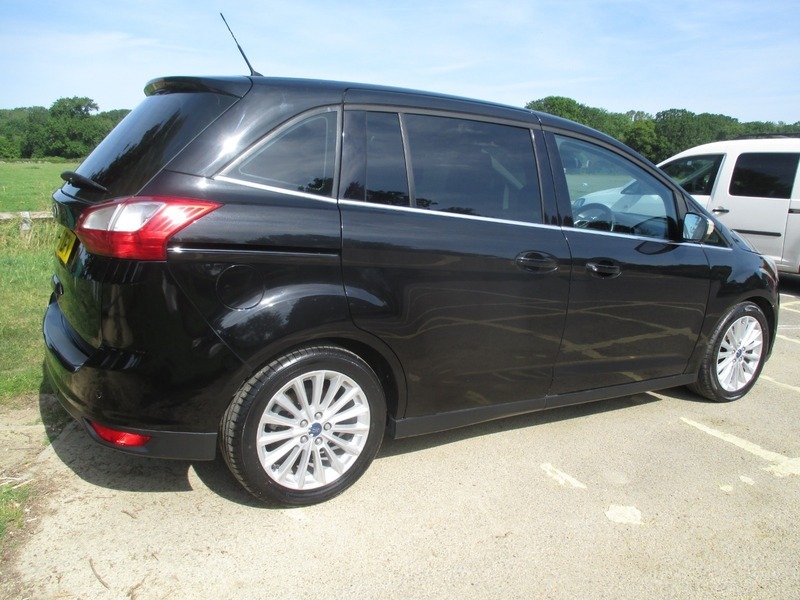 Ford Grand C-Max Grand Titanium Tdci Black #6