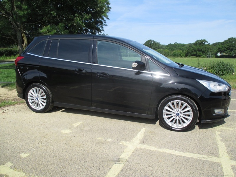 Ford Grand C-Max Grand Titanium Tdci Black #3