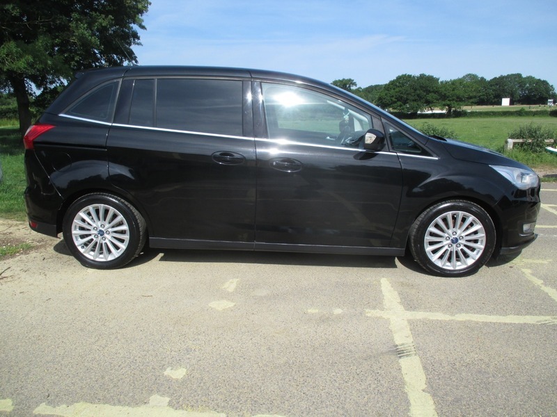 Ford Grand C-Max Grand Titanium Tdci Black #4